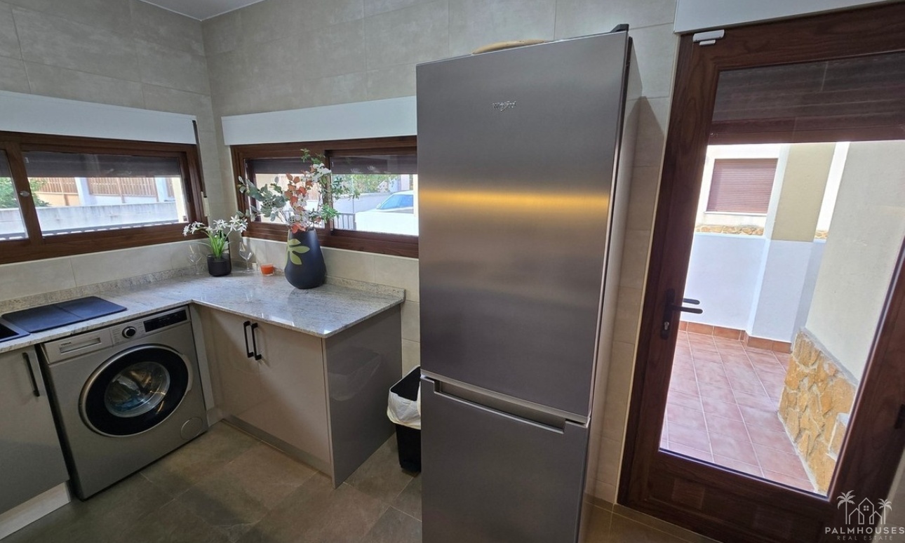 Venta - Villa - Cariatiz
