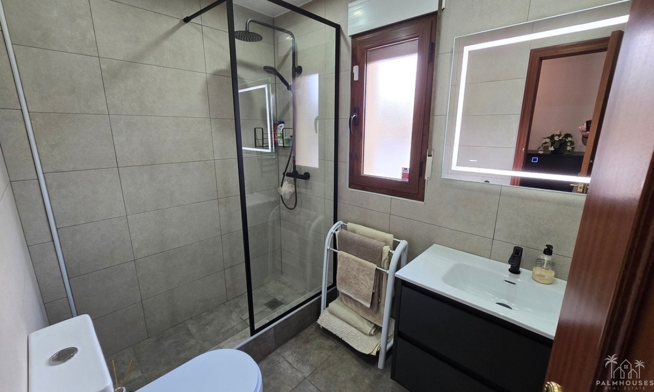 Venta - Villa - Cariatiz