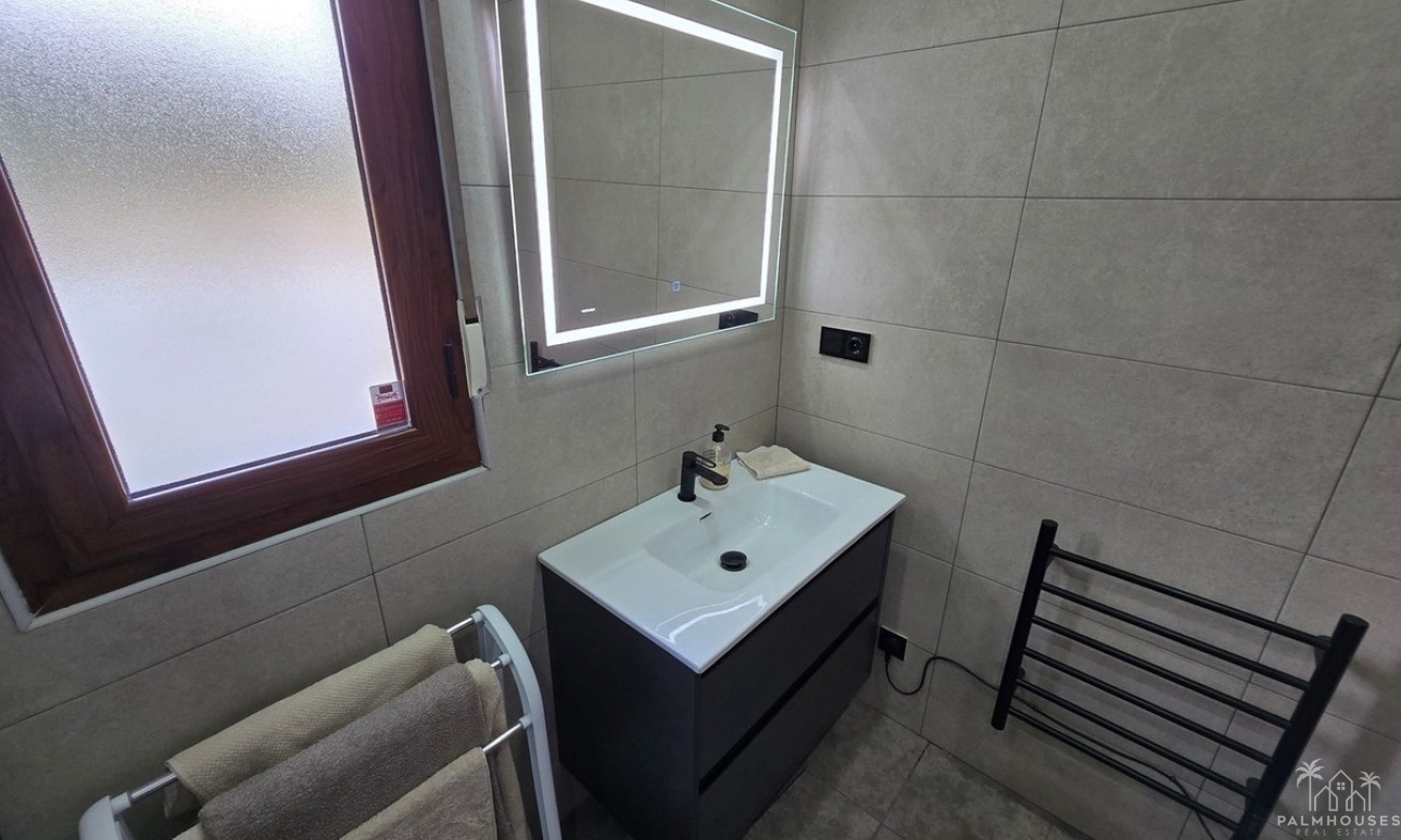 Venta - Villa - Cariatiz