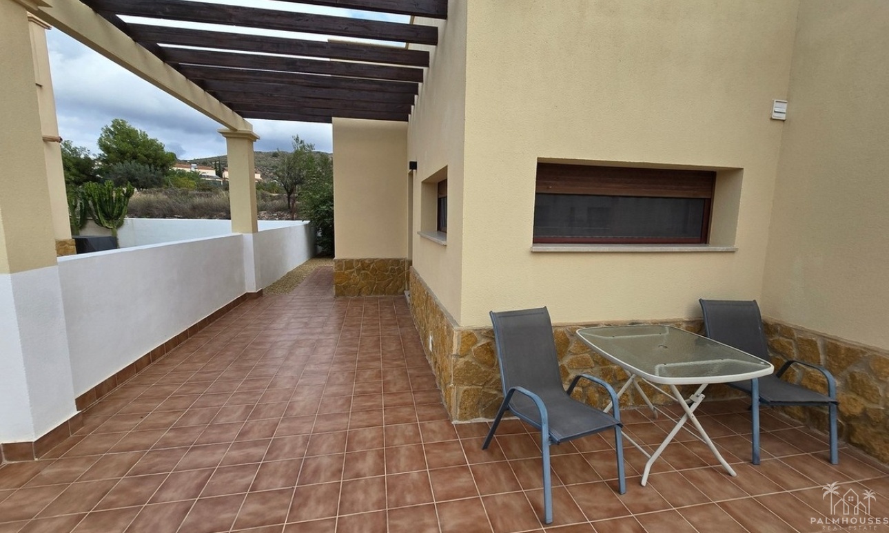 Venta - Villa - Cariatiz