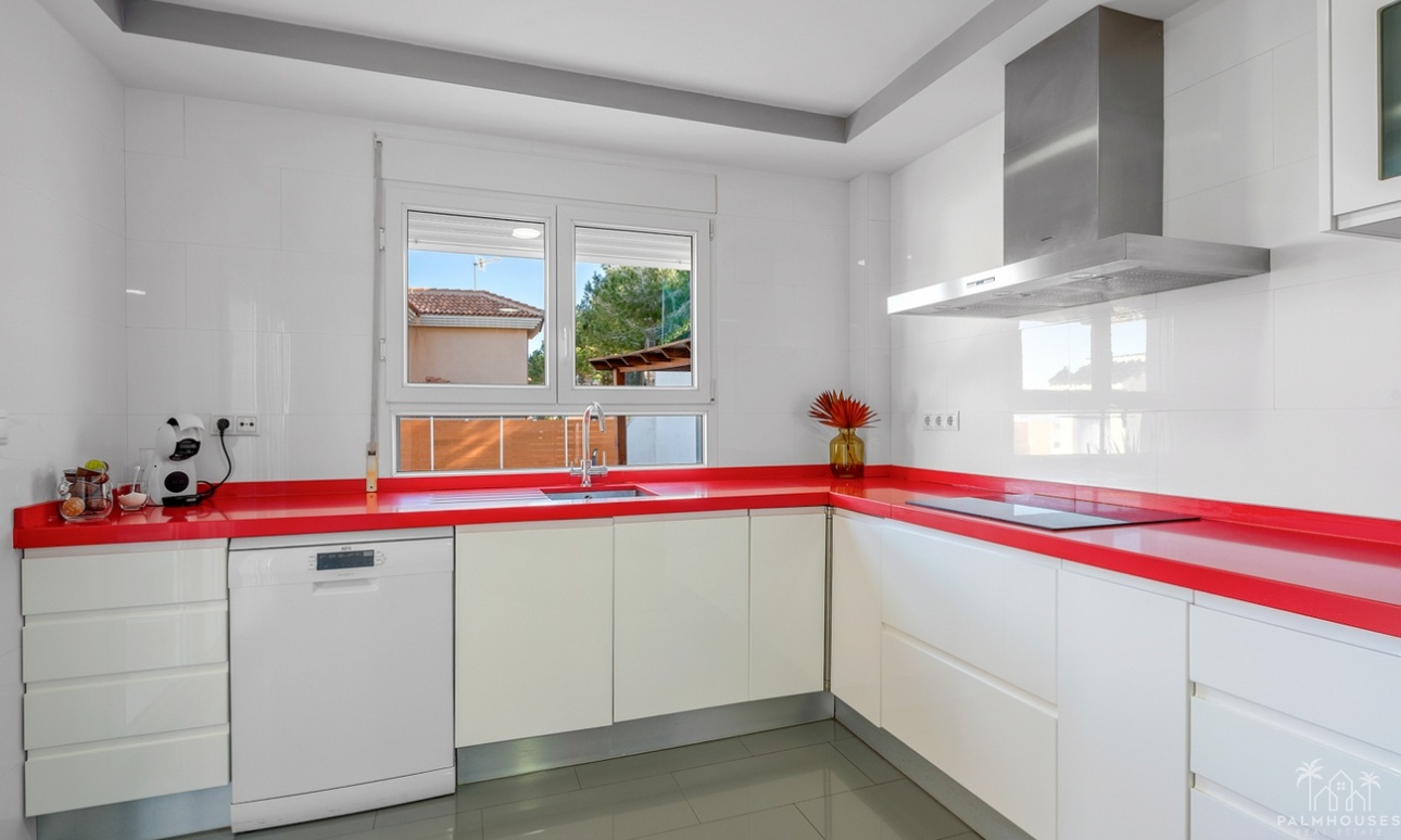 Venta - Villa - Ciudad De Las Comunicaciones - Costa Blanca
