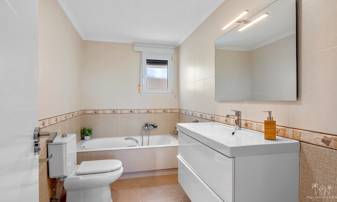 Venta - Villa - Ciudad De Las Comunicaciones - Costa Blanca