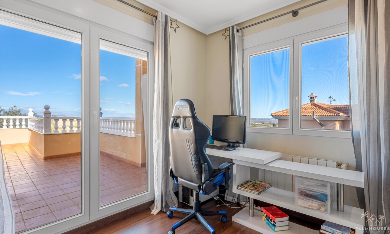 Venta - Villa - Ciudad De Las Comunicaciones - Costa Blanca
