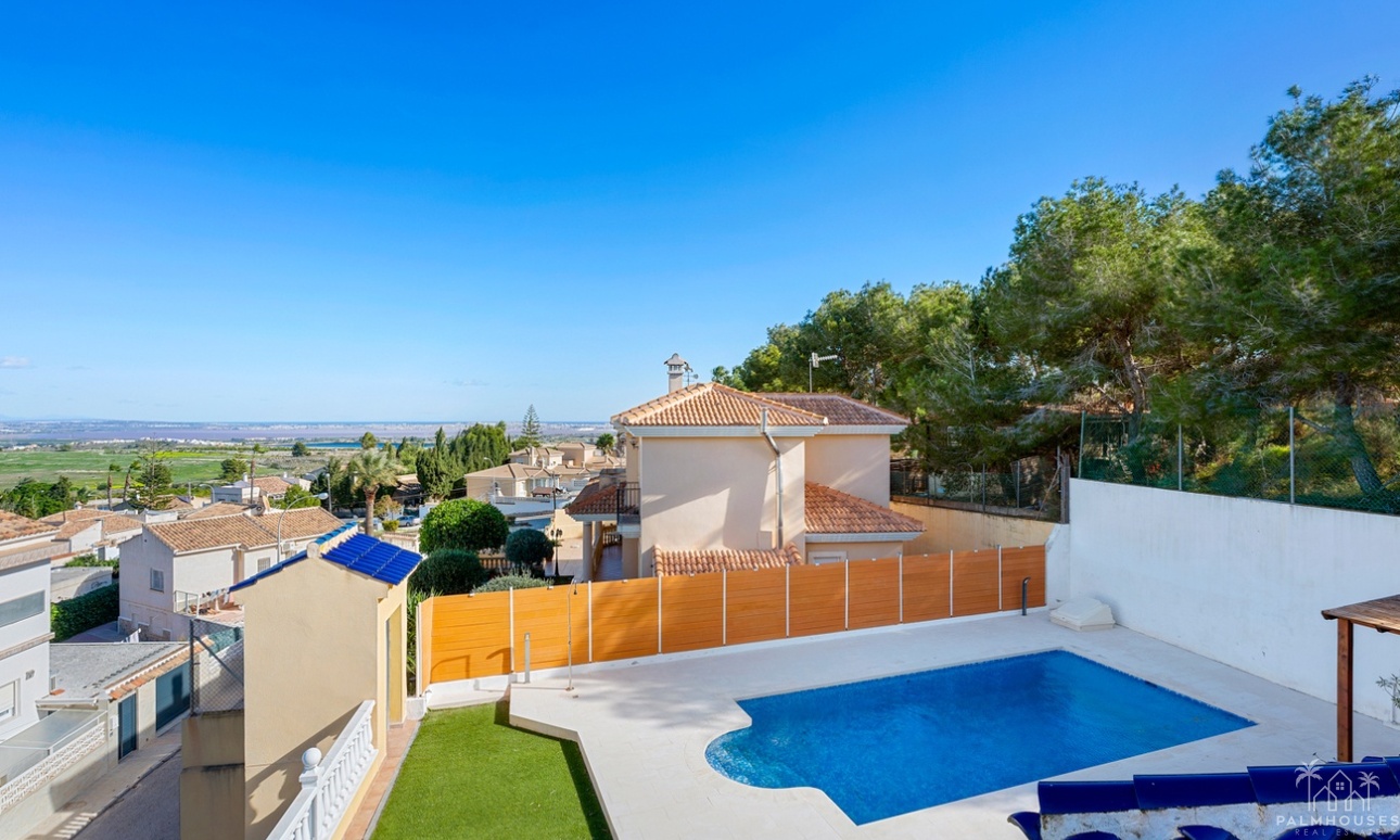 Venta - Villa - Ciudad De Las Comunicaciones - Costa Blanca