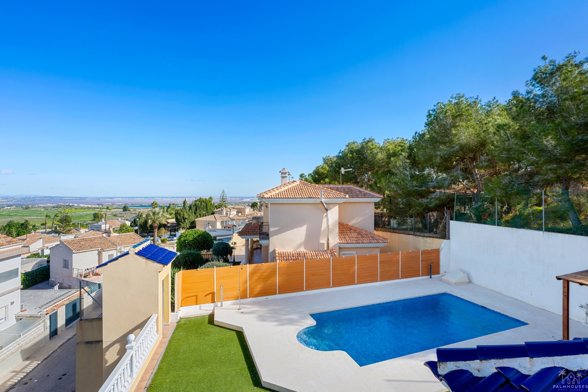 Venta - Villa - Ciudad De Las Comunicaciones - Costa Blanca
