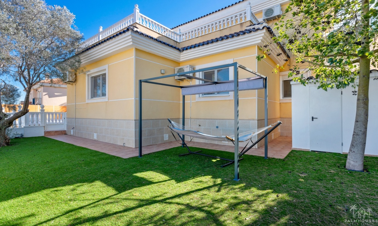 Venta - Villa - Ciudad De Las Comunicaciones - Costa Blanca