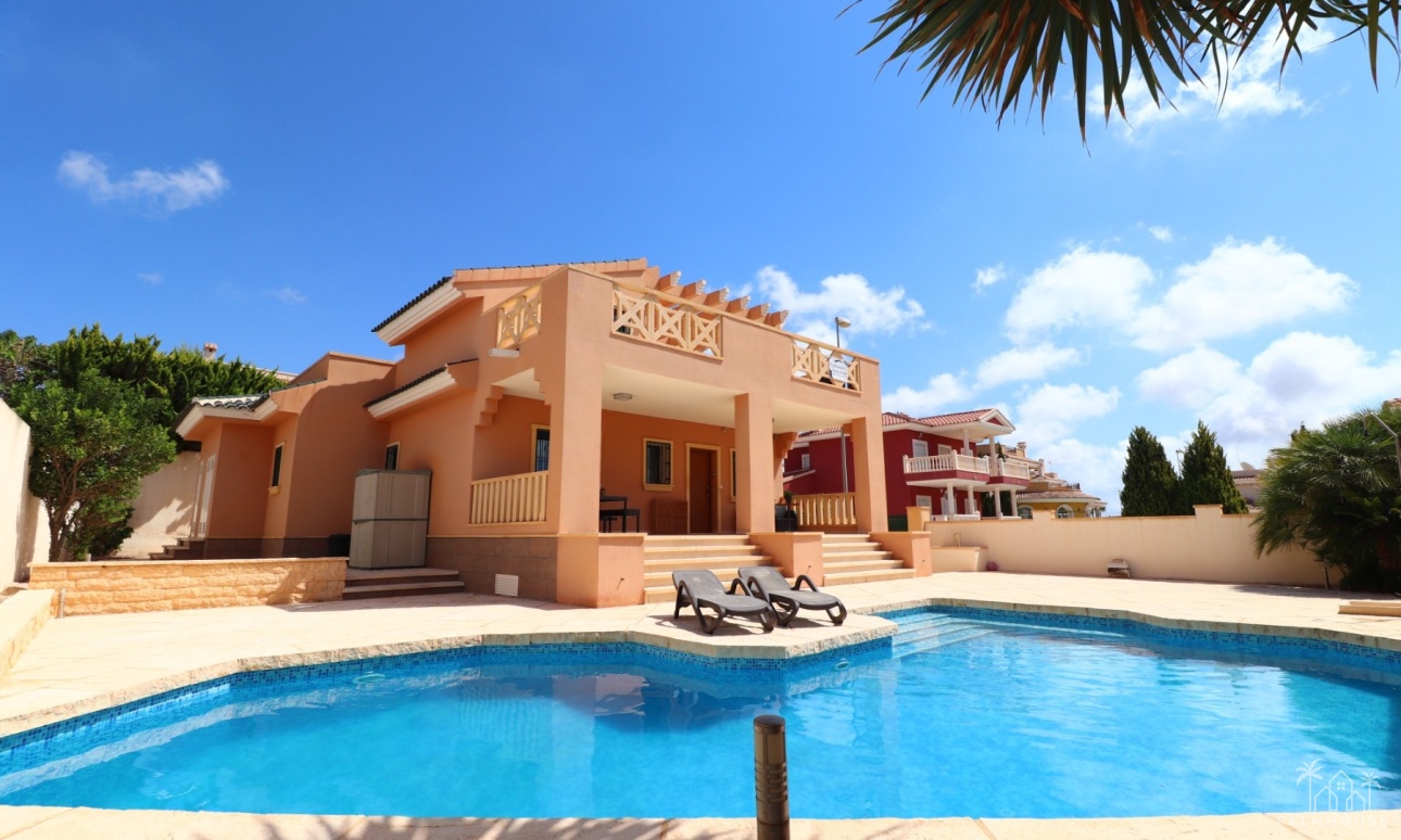 Venta - Villa - Ciudad Quesada - La Fiesta