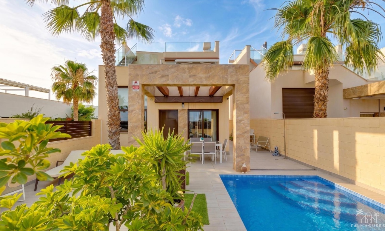 Venta - Villa - Ciudad Quesada - Pueblo Bravo