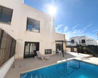 Venta - Villa - Ciudad Quesada - Pueblo bravo