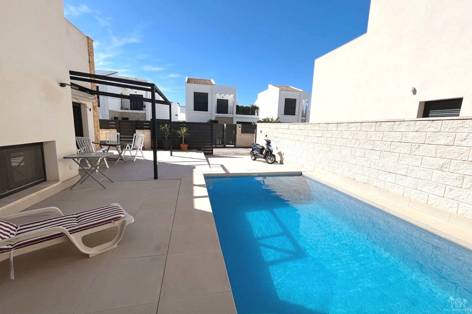 Venta - Villa - Ciudad Quesada - Pueblo bravo