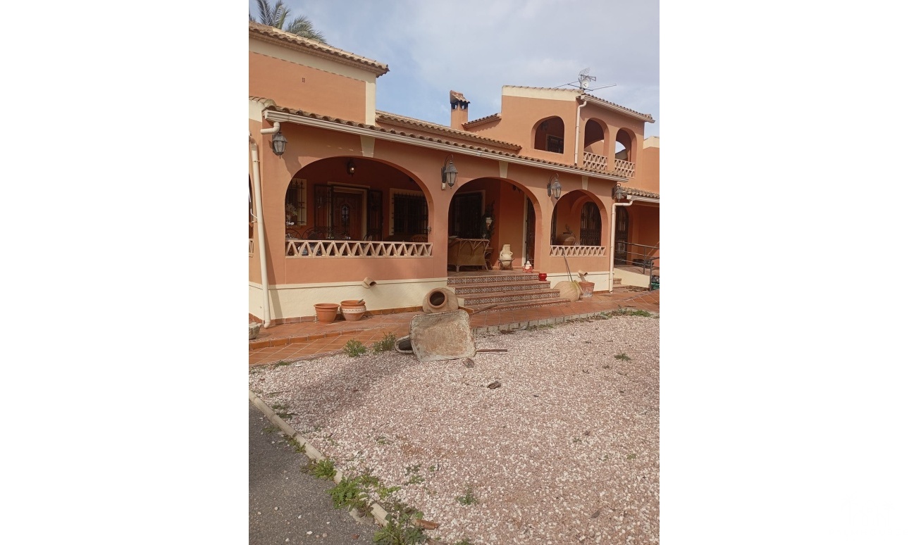 Venta - Villa - Dolores - Dolores Centro
