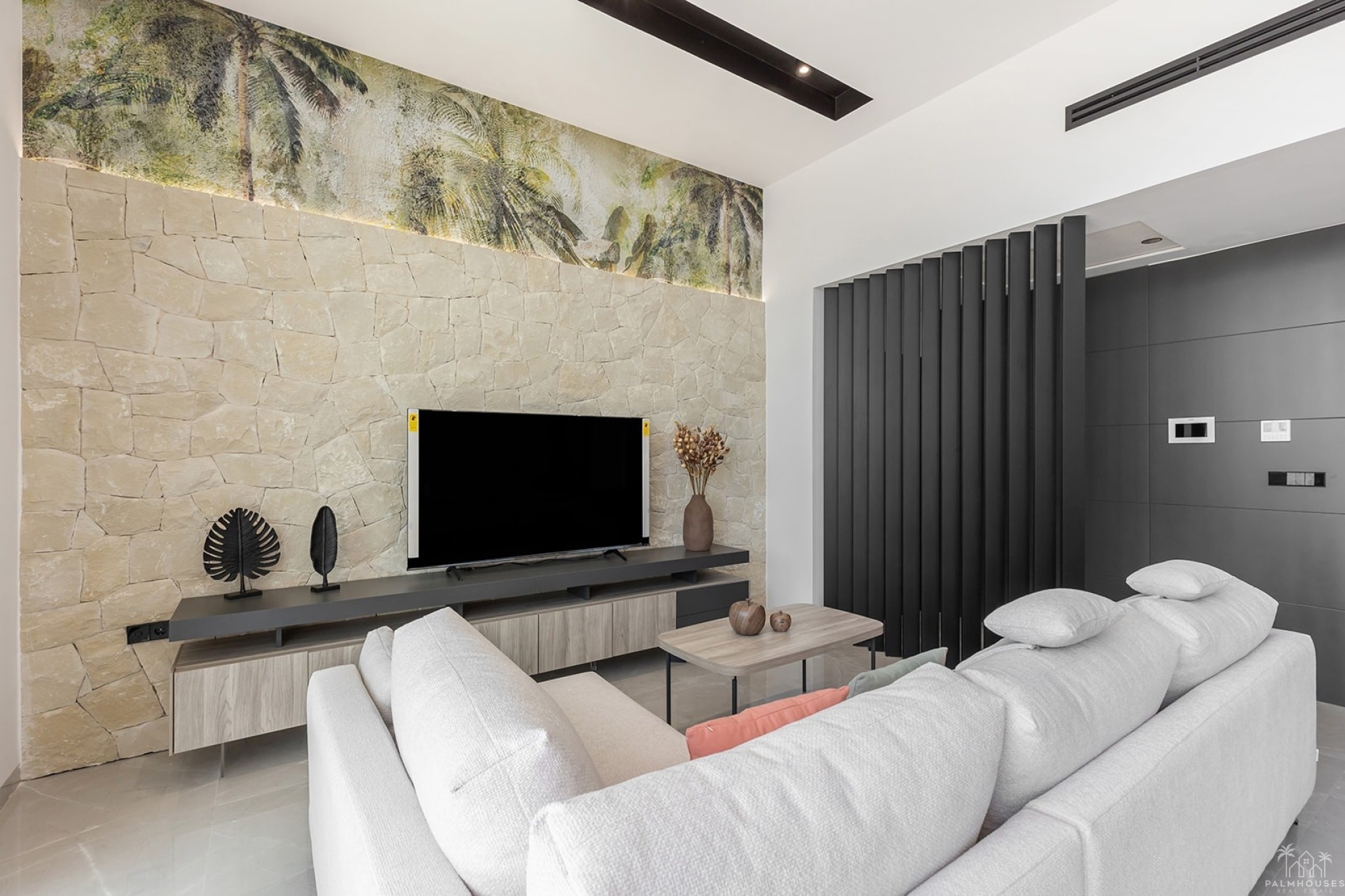 Venta - Villa - El Chaparral - Inland
