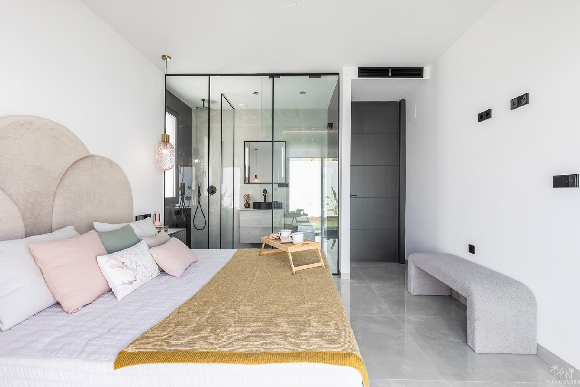 Venta - Villa - El Chaparral - Inland