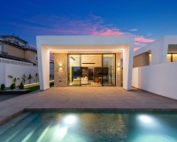 Venta - Villa - El Chaparral - Inland