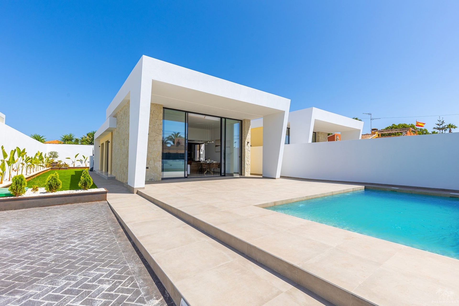 Venta - Villa - El Chaparral - Inland