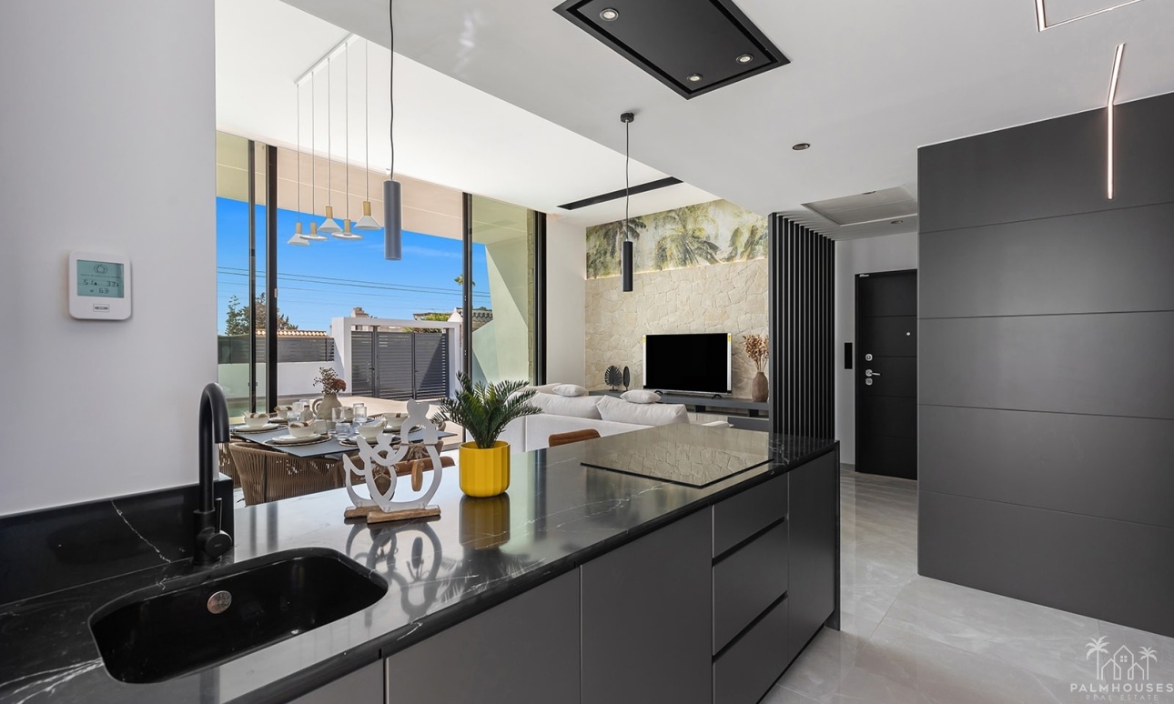 Venta - Villa - El Chaparral - Inland