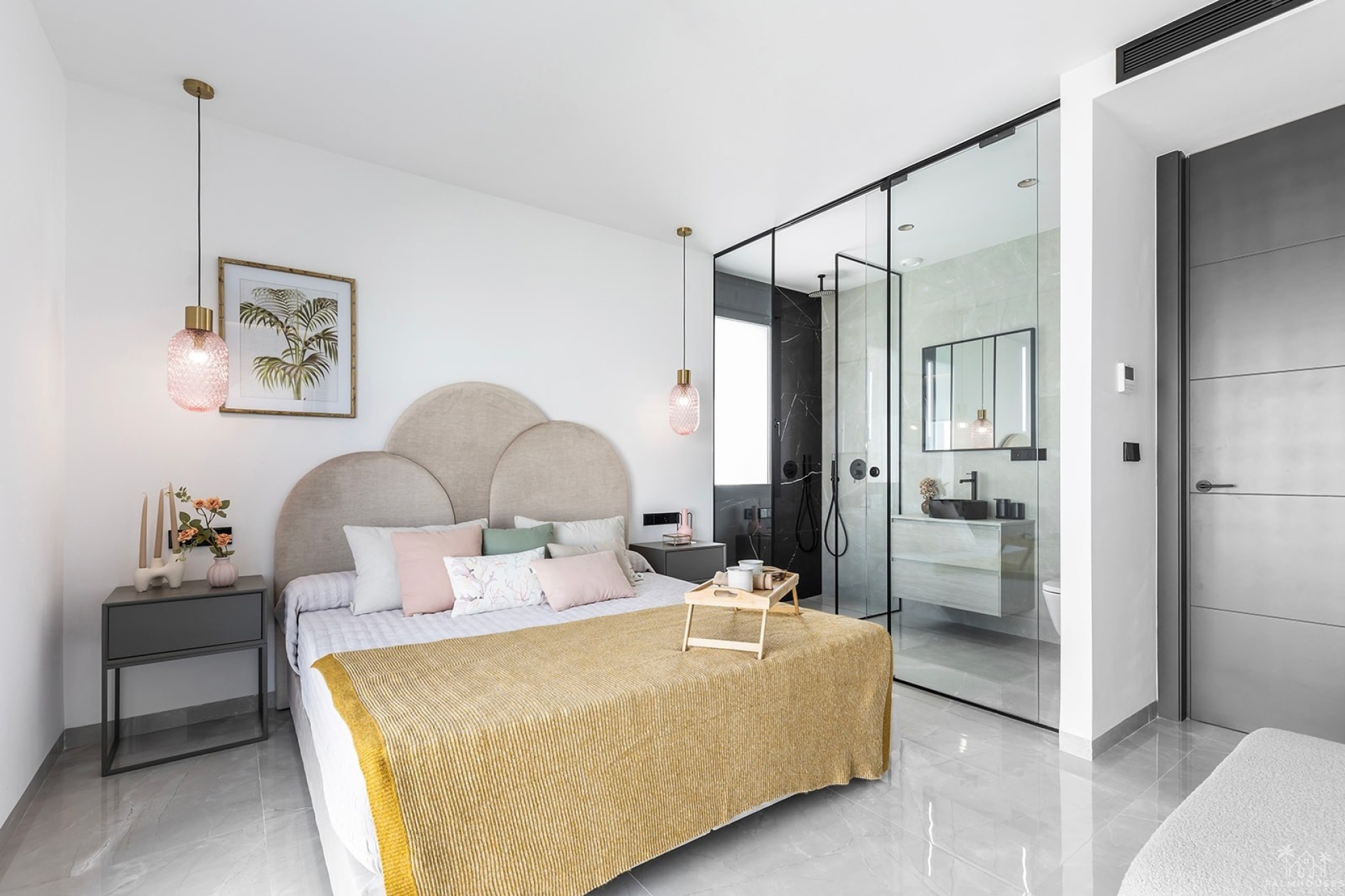 Venta - Villa - El Chaparral - Inland