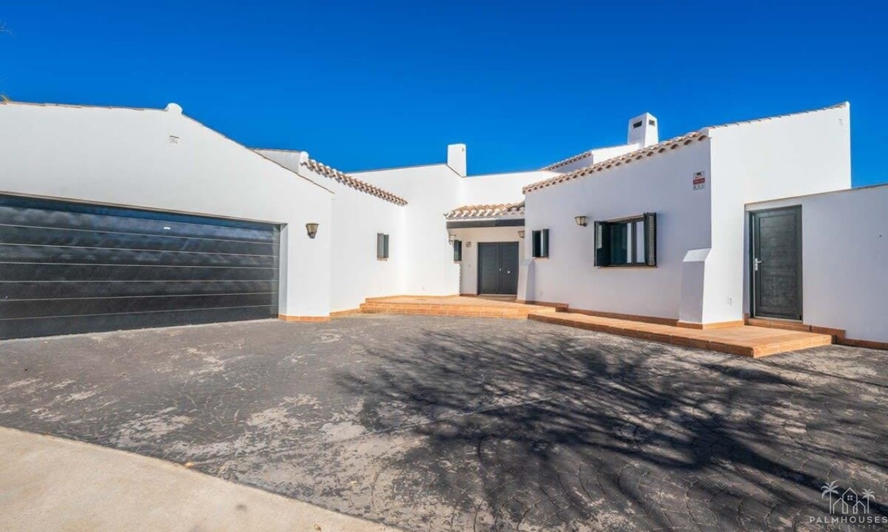 Venta - Villa - El Valle Golf Resort - Inland