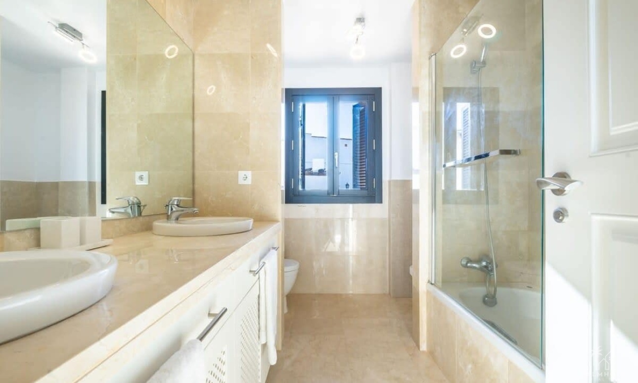 Venta - Villa - El Valle Golf Resort - Inland