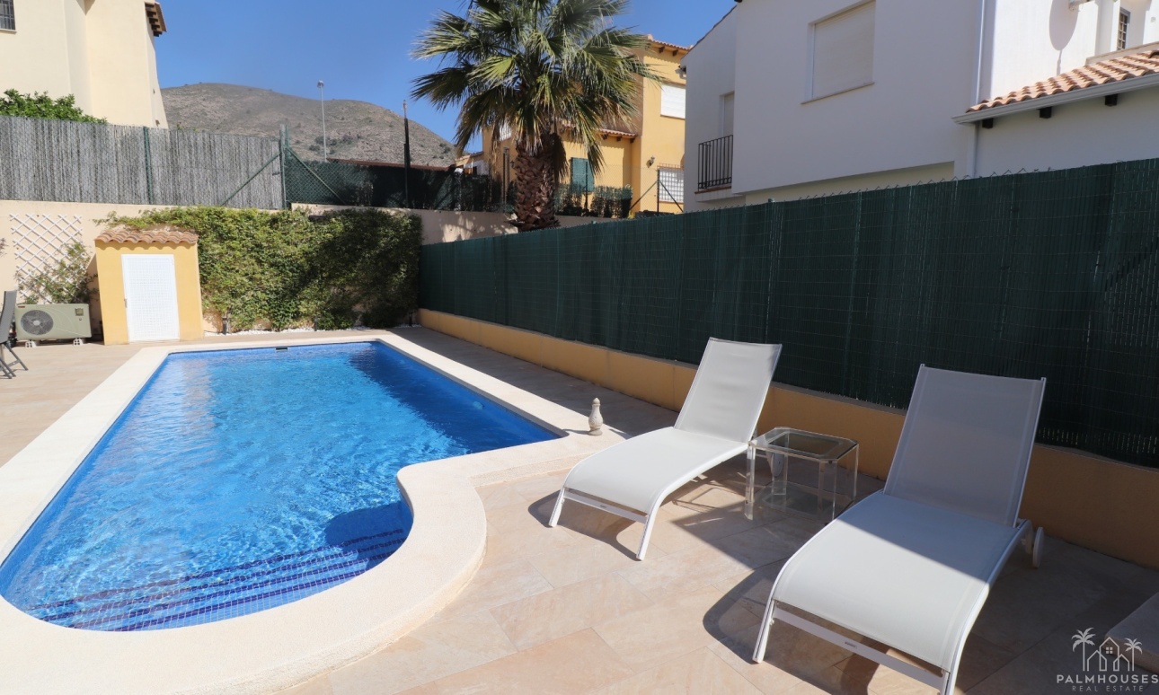 Venta - Villa - Fortuna - Inland