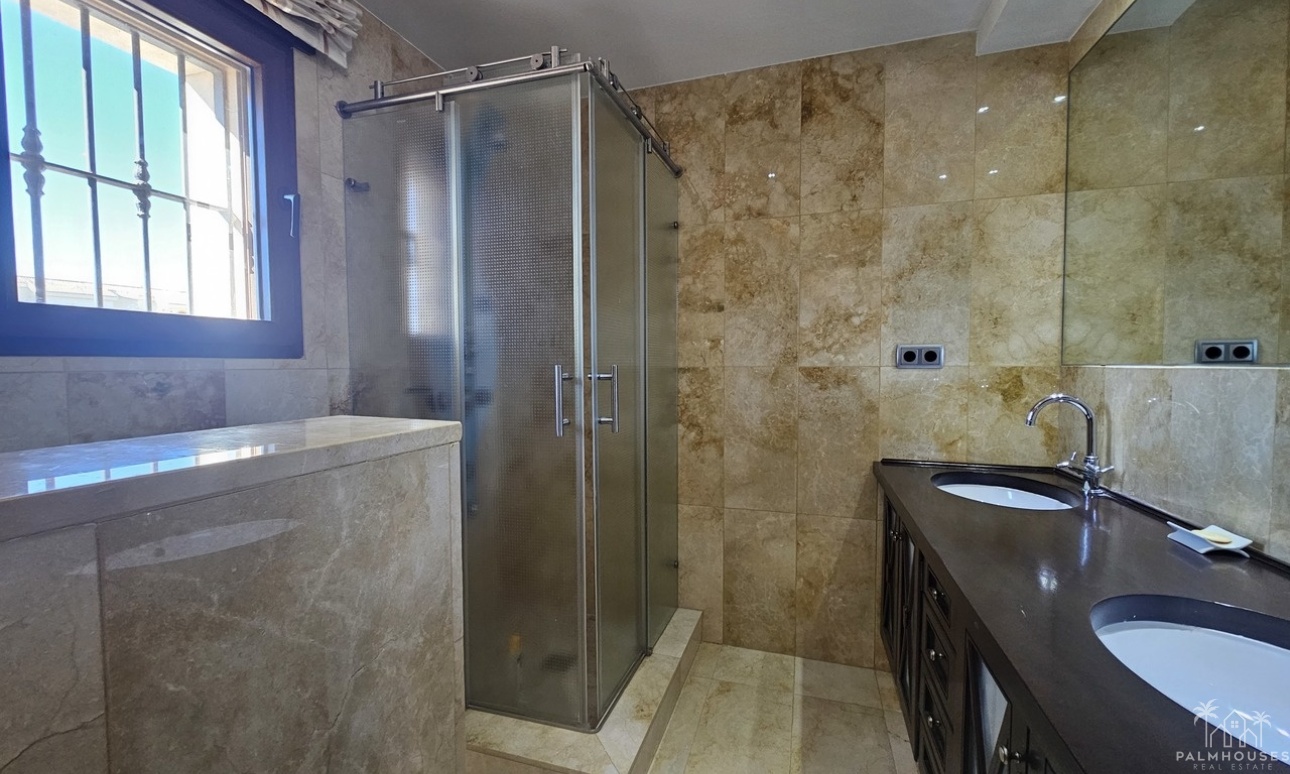 Venta - Villa - La Manga del Mar Menor - Costa Calida
