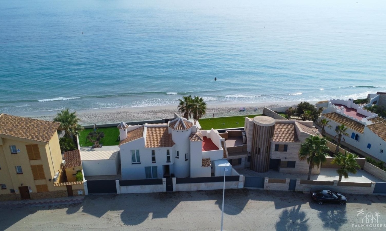 Venta - Villa - La Manga del Mar Menor - Costa Calida