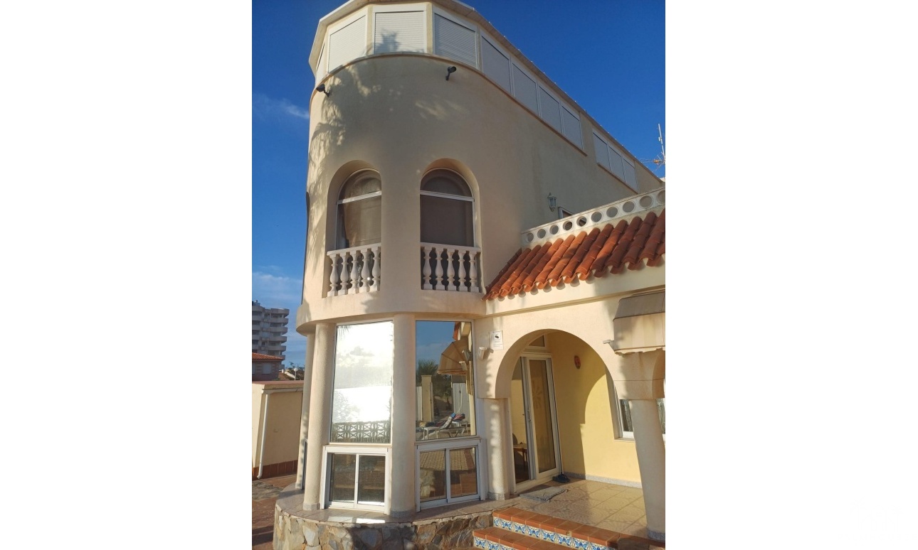 Venta - Villa - La Manga del Mar Menor - Veneziola