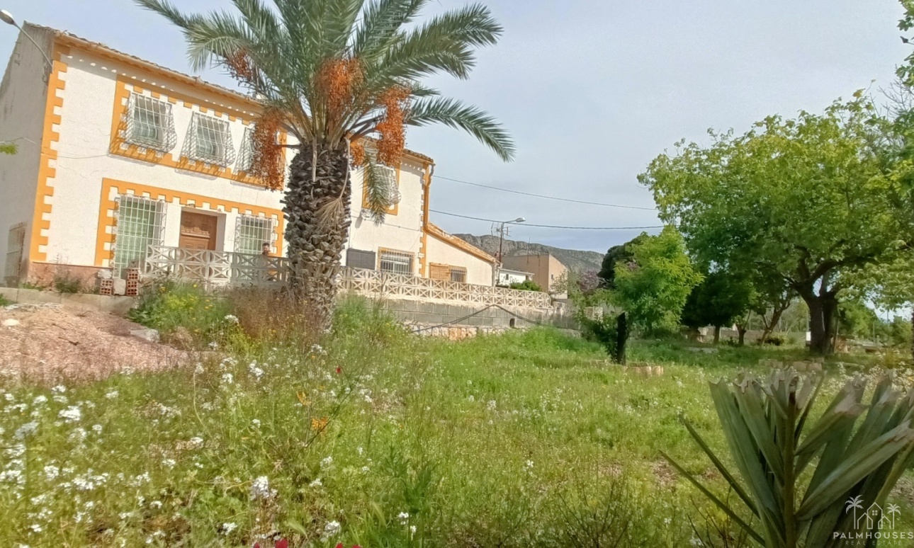 Venta - Villa - La Romana - Inland