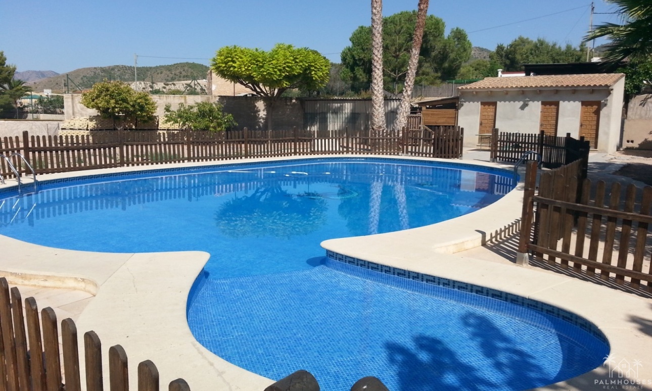 Venta - Villa - La Romana - Inland