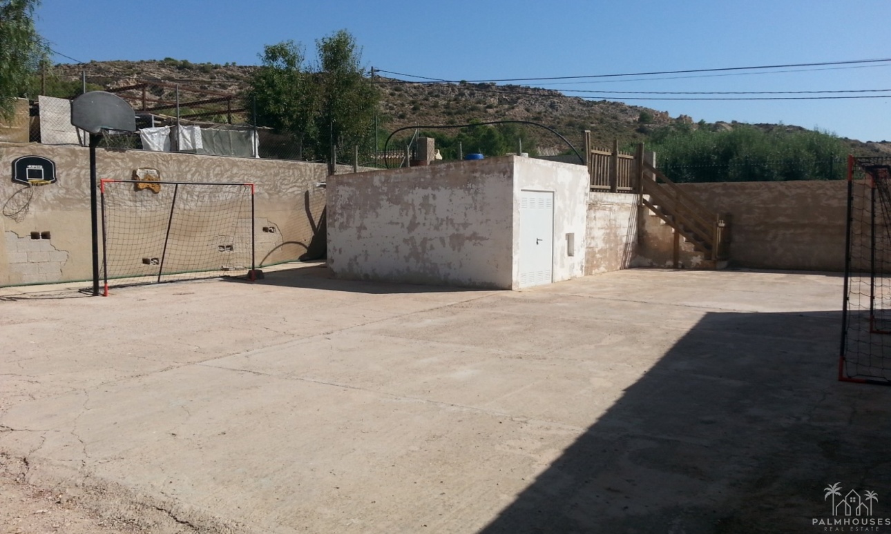 Venta - Villa - La Romana - Inland