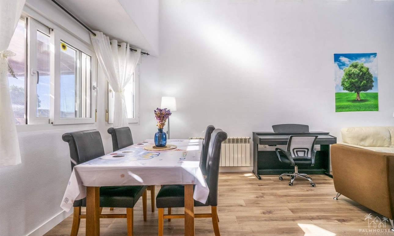 Venta - Villa - La Torre Golf Resort - Inland