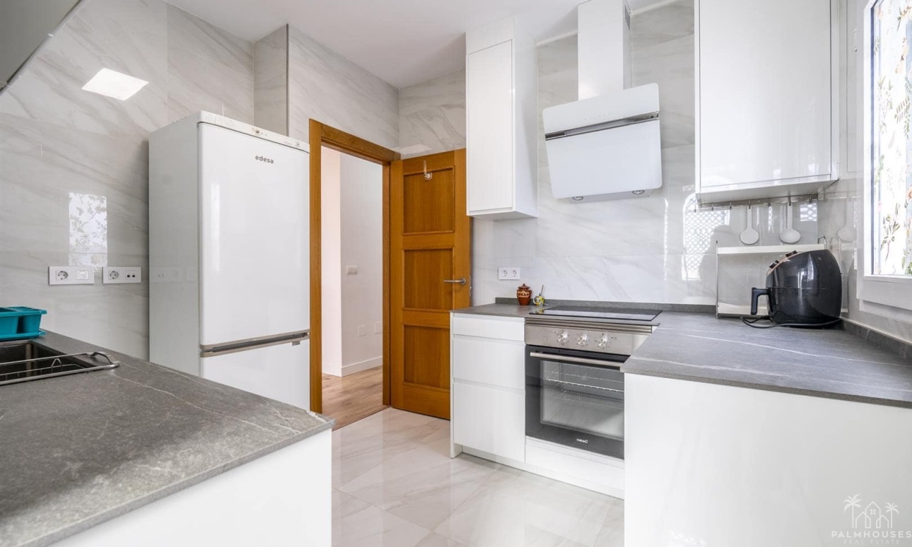 Venta - Villa - La Torre Golf Resort - Inland