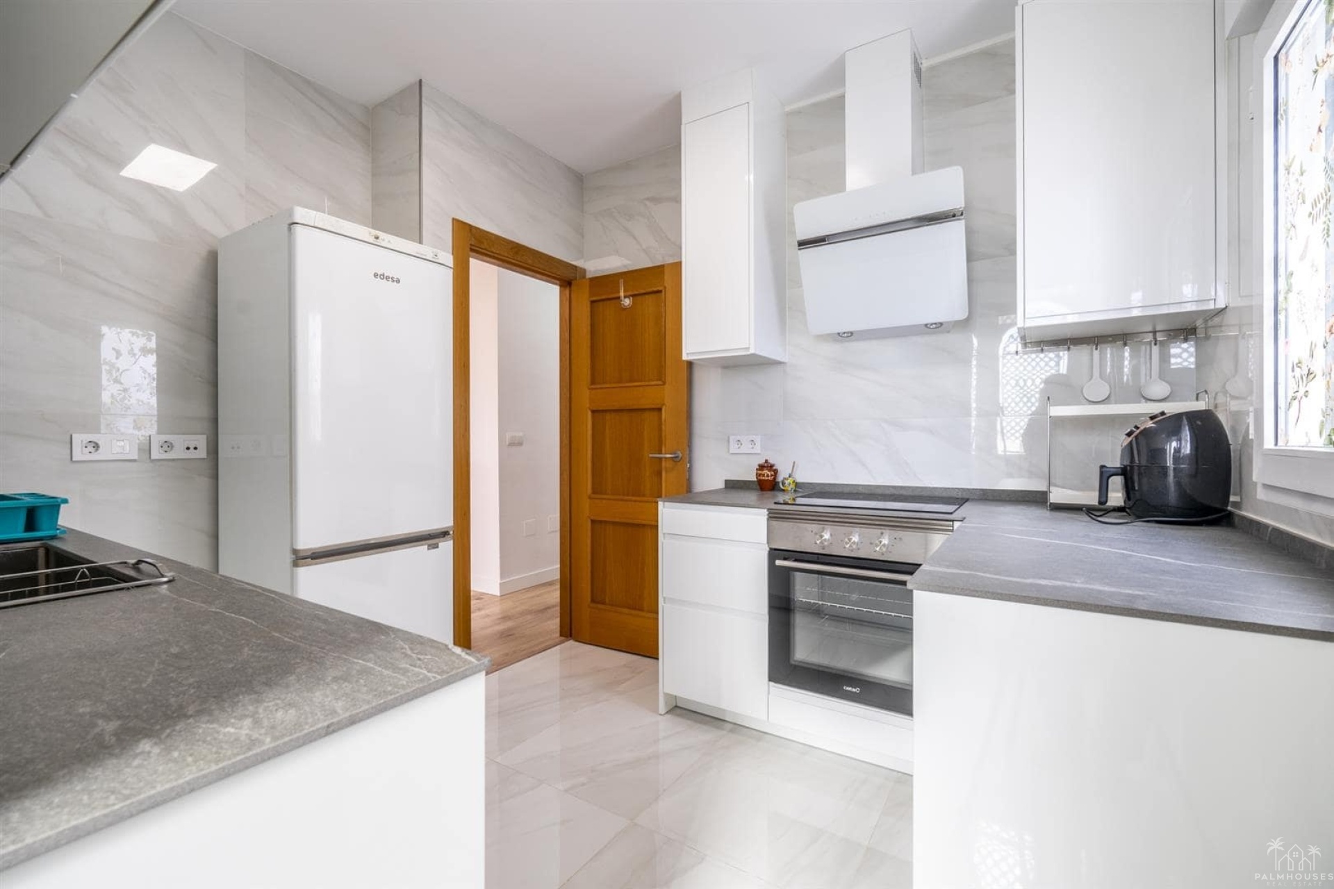 Venta - Villa - La Torre Golf Resort - Inland