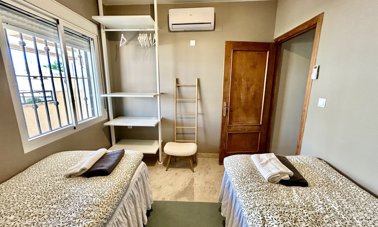 Venta - Villa - La Zenia - Costa Blanca