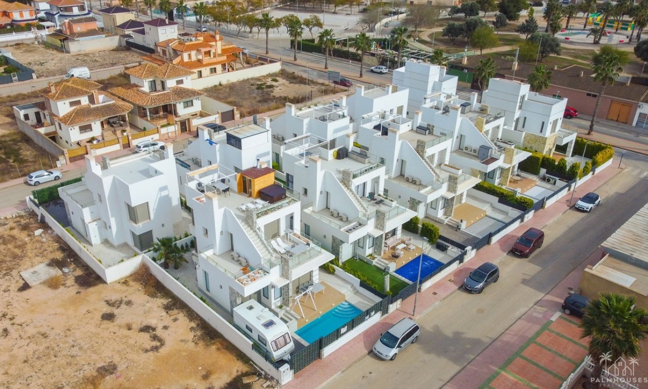 Venta - Villa - Los Alcazares - Los Alcazares Centro