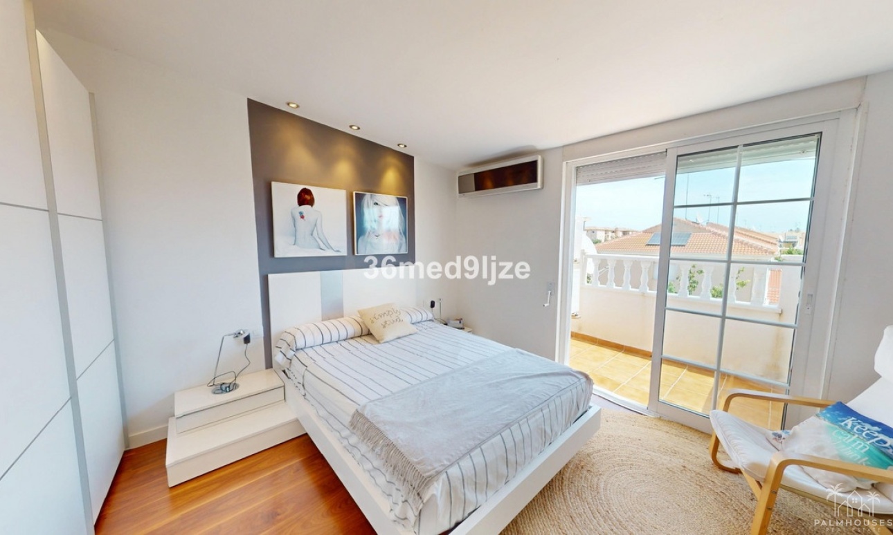 Venta - Villa - Los Alcazares - Los Alcazares Centro