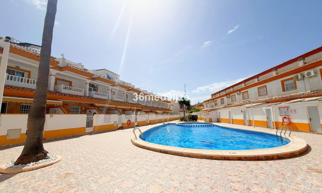 Venta - Villa - Los Alcazares - Los Alcazares Centro
