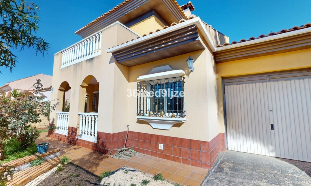 Venta - Villa - Los Alcazares - Los Alcazares Centro