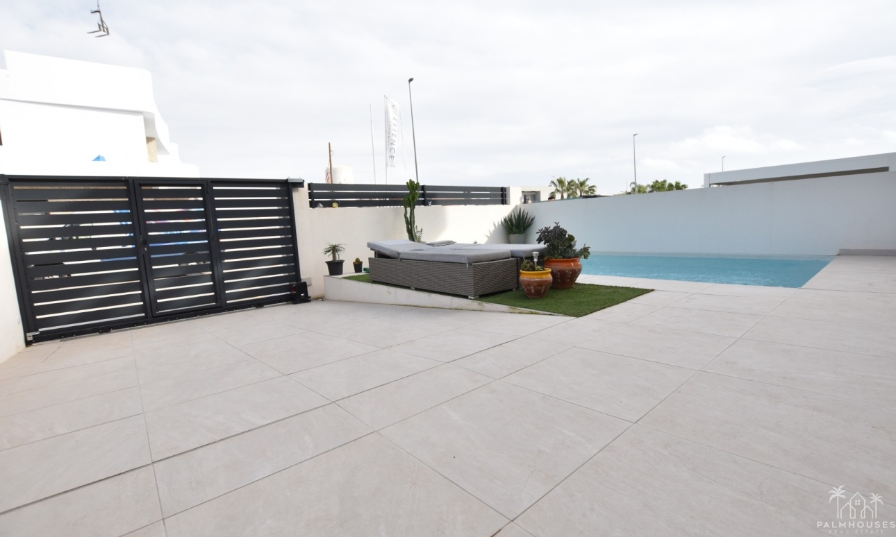 Venta - Villa - Los Montesinos - Costa Blanca
