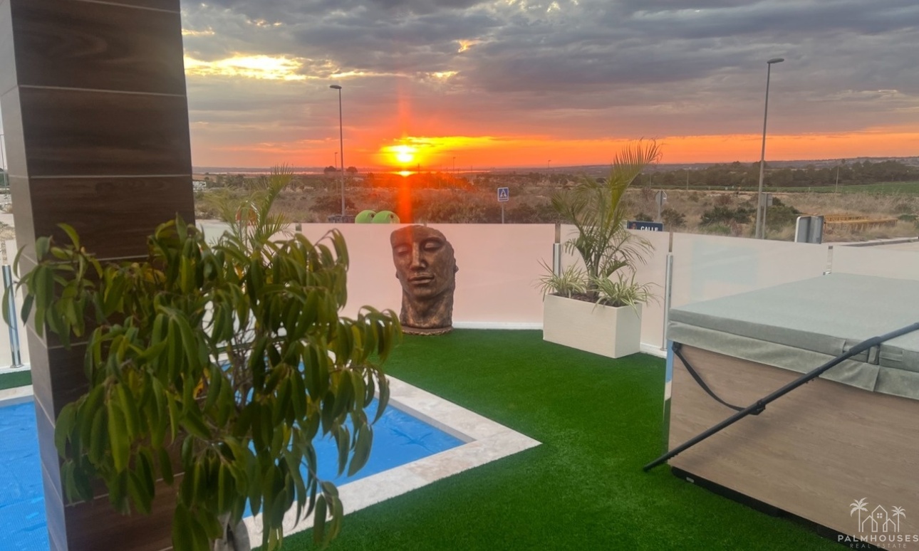 Venta - Villa - Los Montesinos - Costa Blanca
