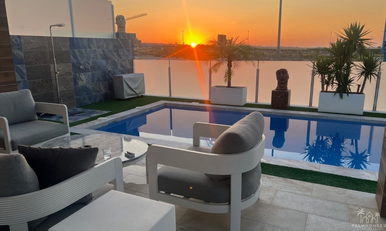 Venta - Villa - Los Montesinos - Costa Blanca
