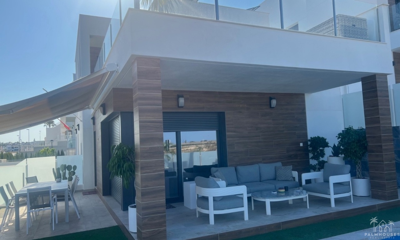 Venta - Villa - Los Montesinos - Costa Blanca