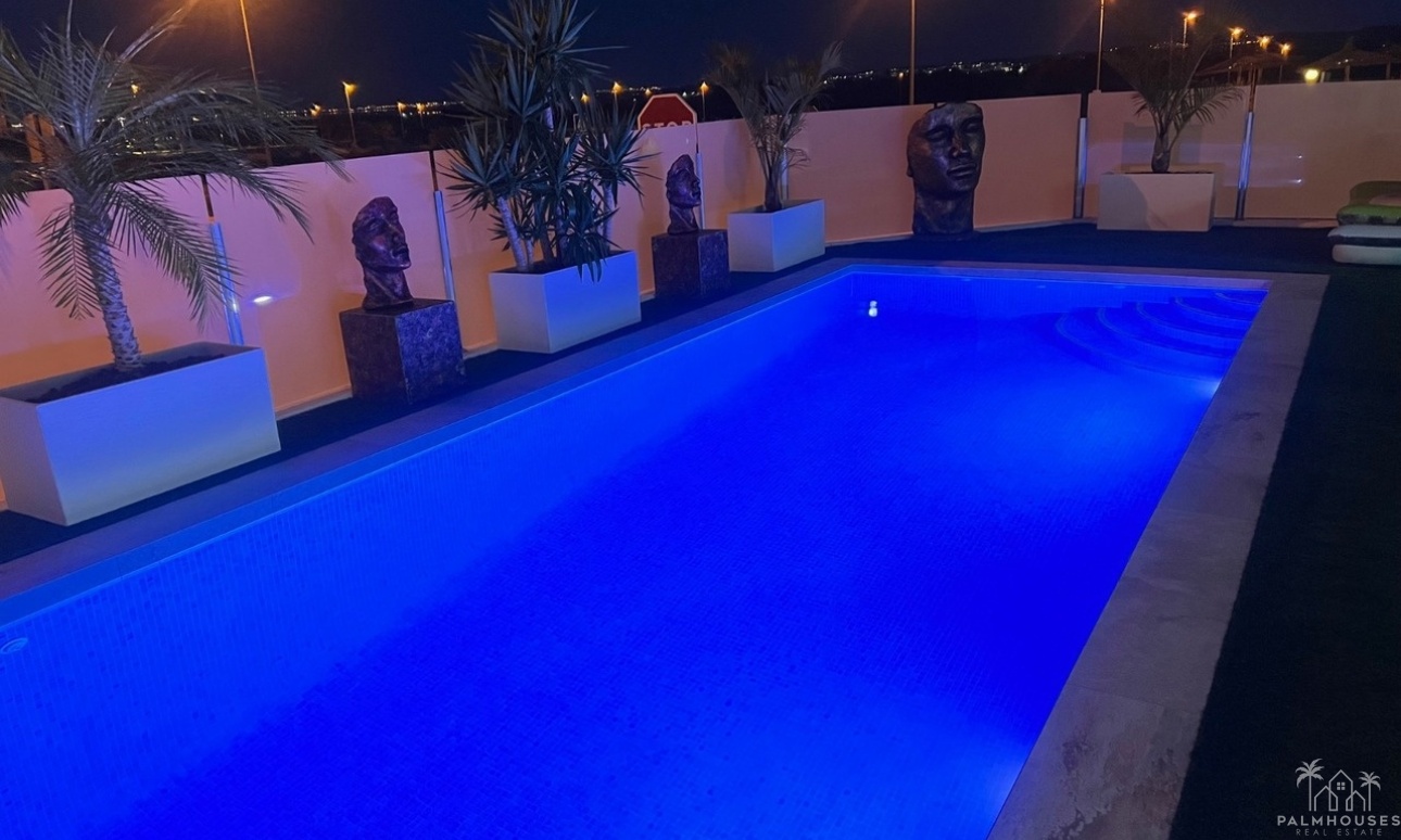 Venta - Villa - Los Montesinos - Costa Blanca