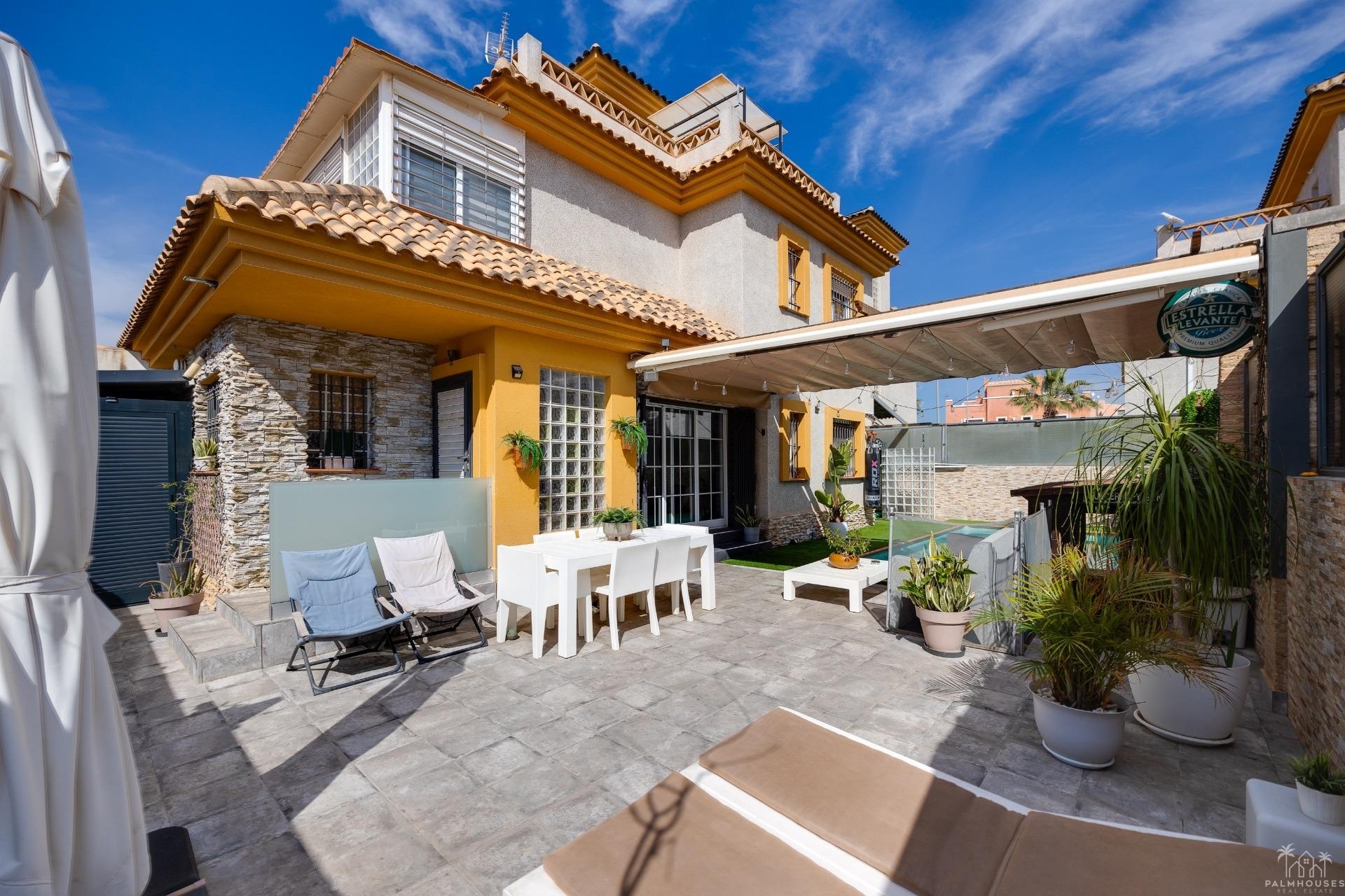 Venta - Villa - Los Montesinos - La Herada
