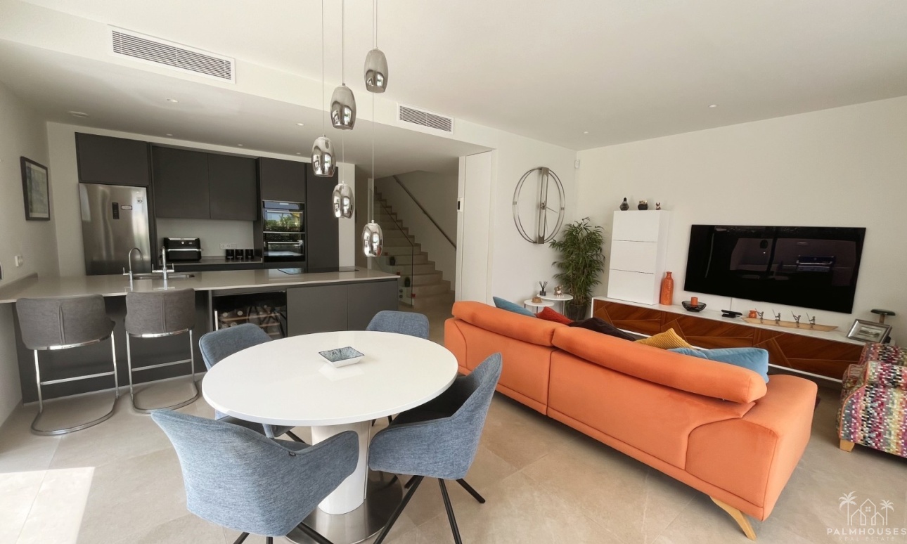 Venta - Villa - Los Montesinos - La Herrada