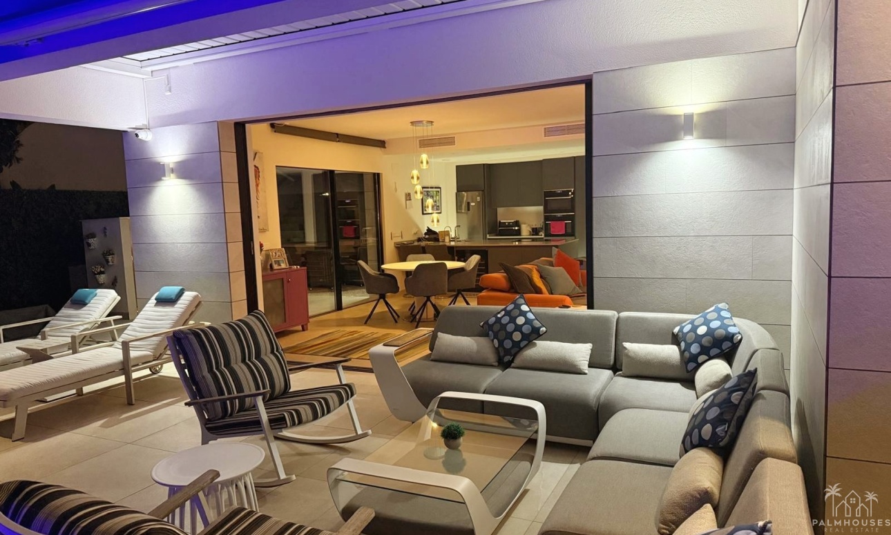 Venta - Villa - Los Montesinos - La Herrada