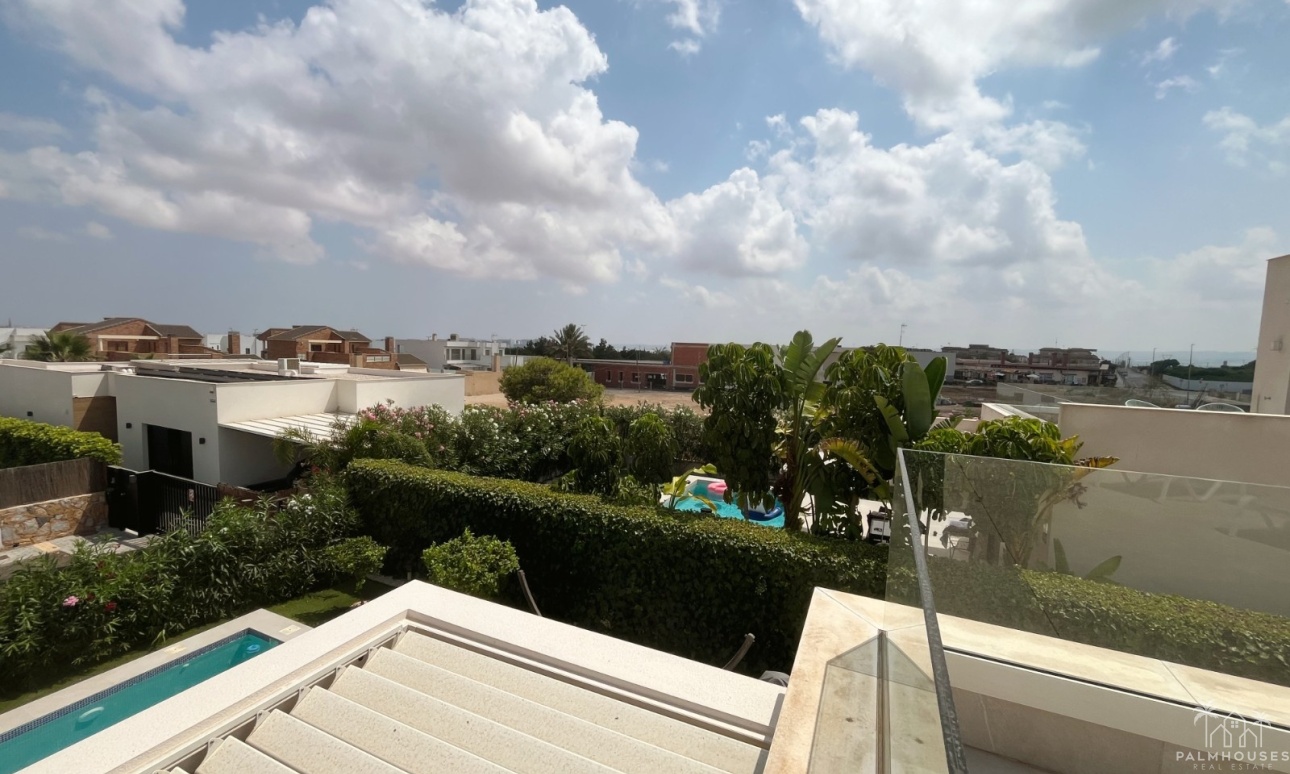 Venta - Villa - Los Montesinos - La Herrada
