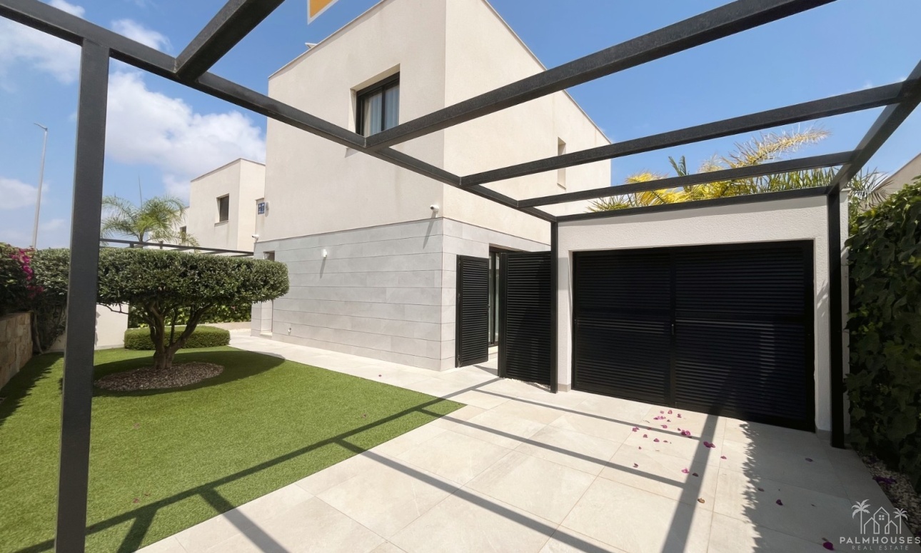 Venta - Villa - Los Montesinos - La Herrada