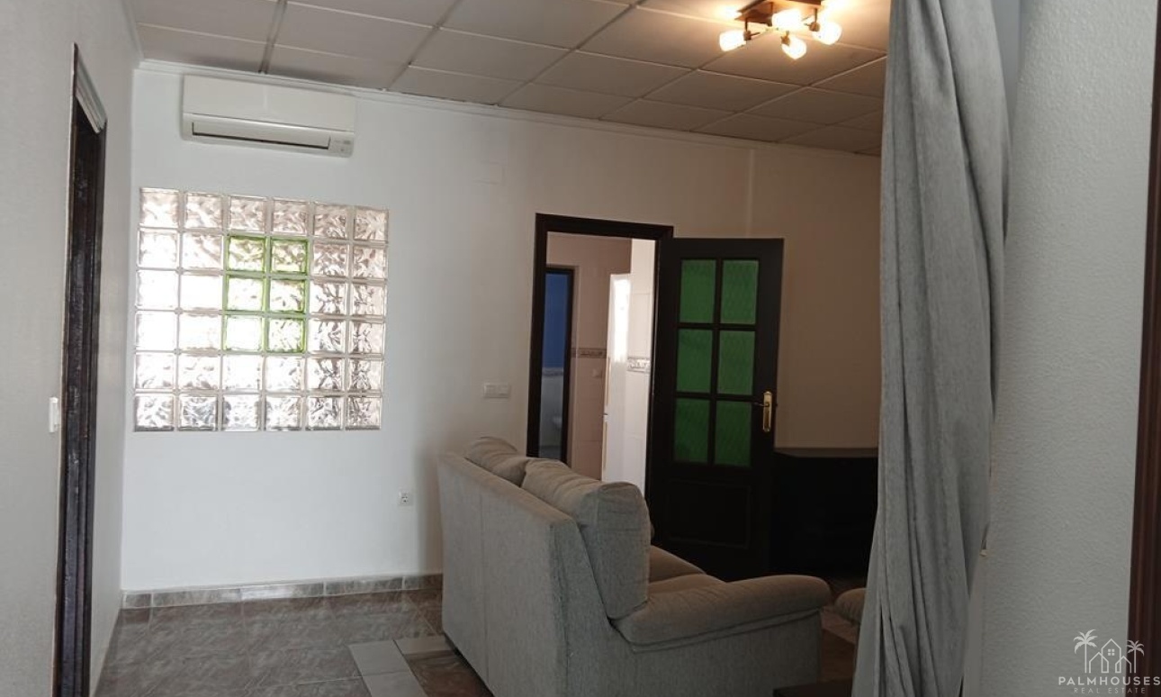 Venta - Villa - Los Montesinos - PUEBLO CENTRO