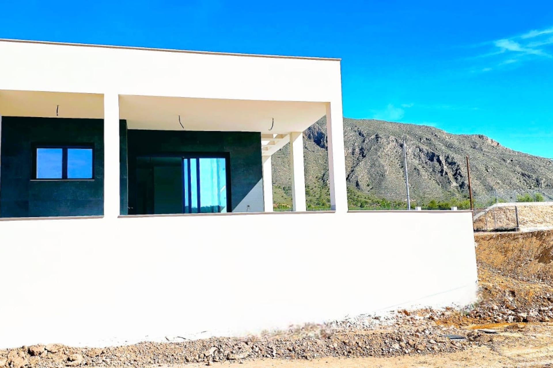 Venta - Villa - Macisvenda - Inland